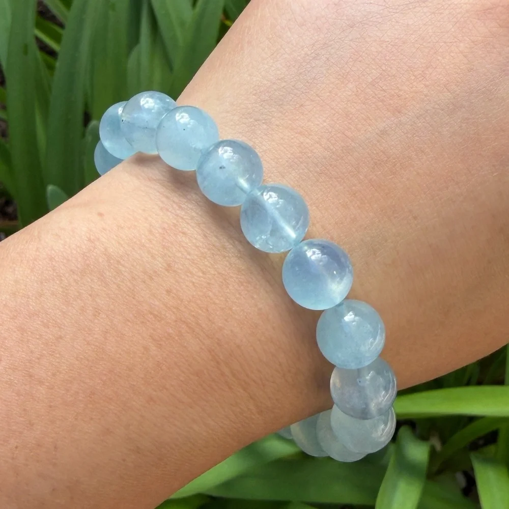11mm stretchable blue aquamarine‎ bracelet 0351